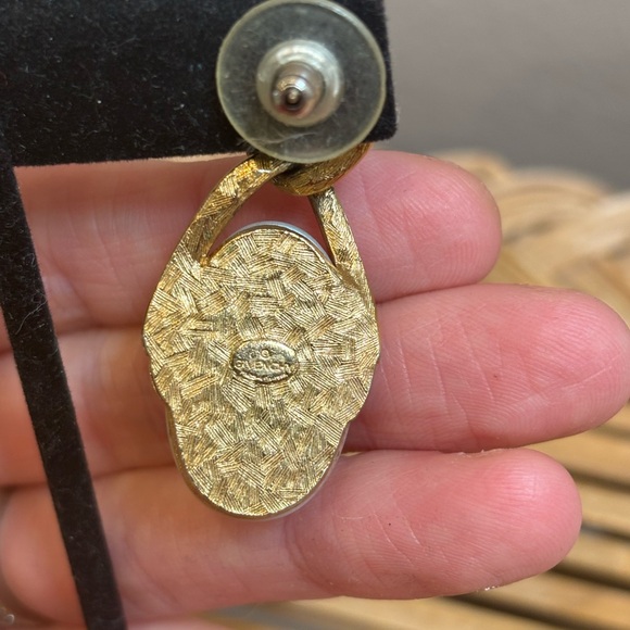 Vintage Givenchy earrings - Picture 4 of 5